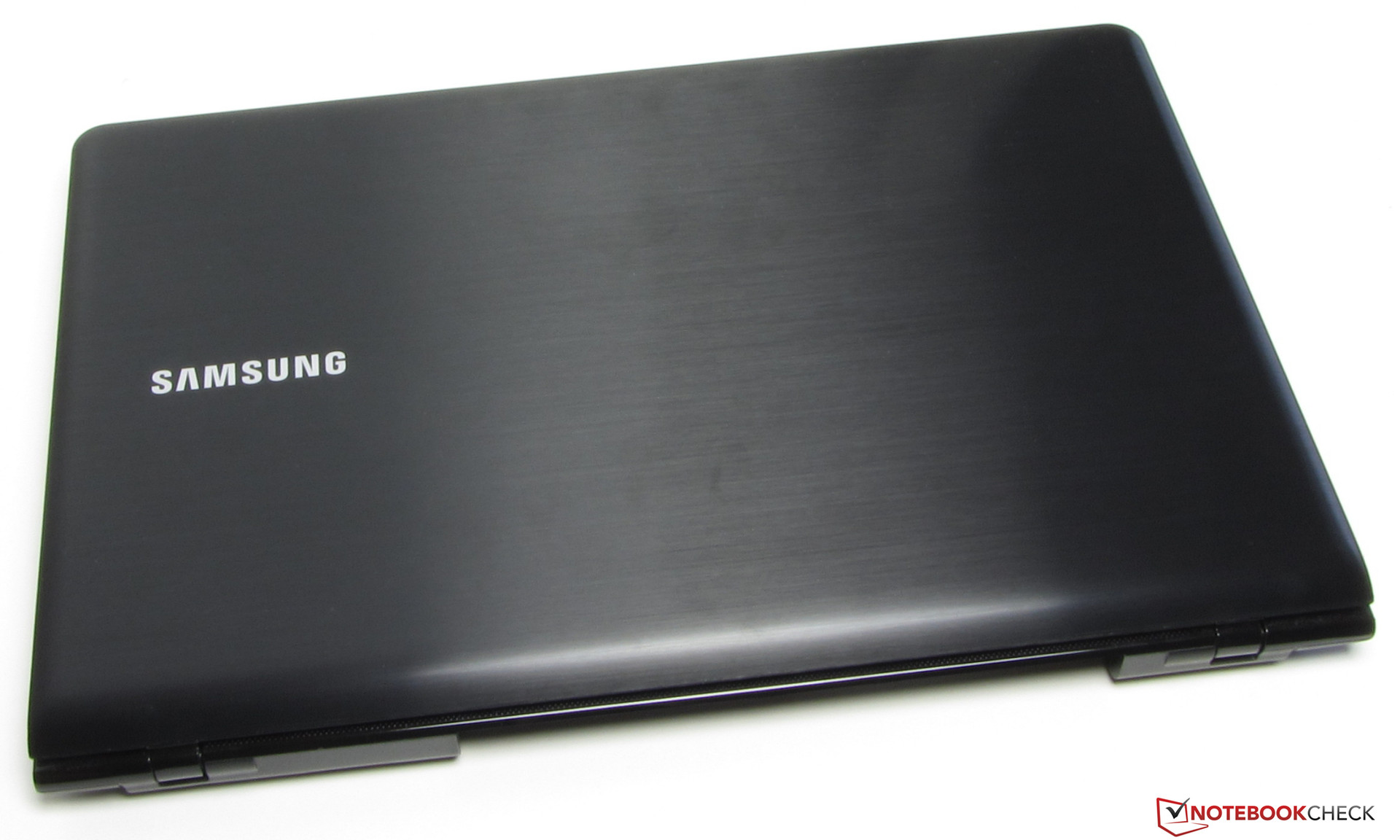 Detail Laptop Samsung Series 3 Nomer 3