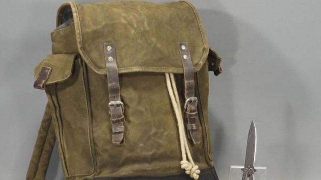 Detail Lara Croft Backpack Nomer 10