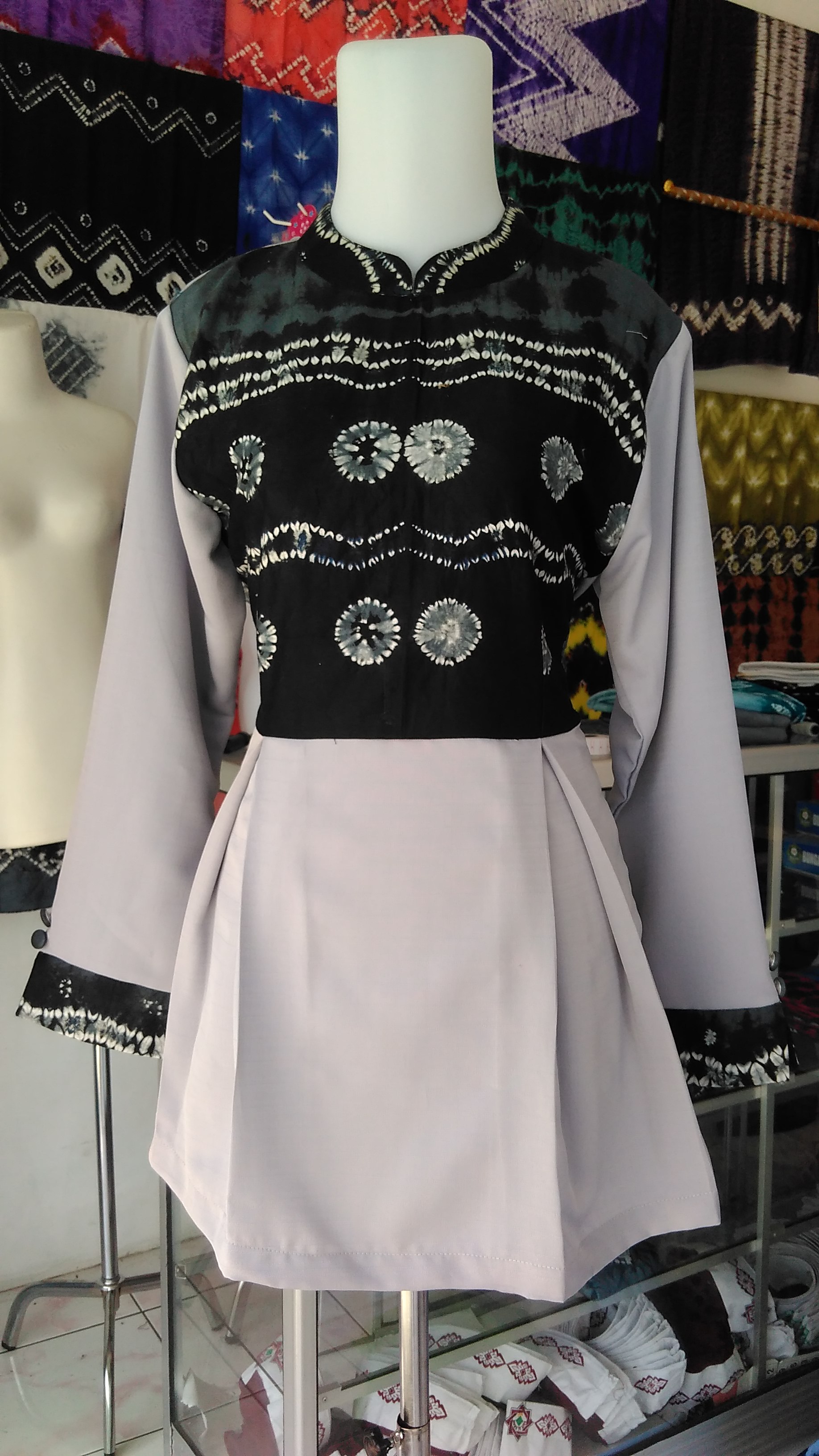 Detail Model Baju Atasan Sasirangan Nomer 31