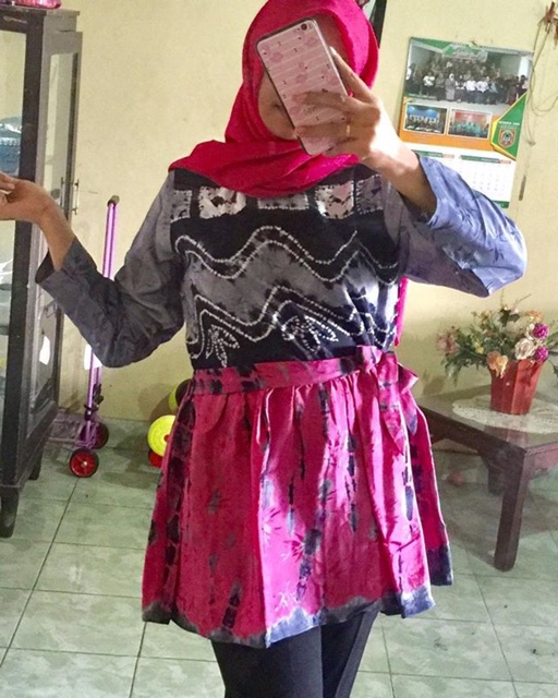 Detail Model Baju Atasan Sasirangan Nomer 47