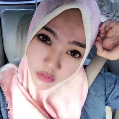 Detail Model Cantik Berjilbab Nomer 49