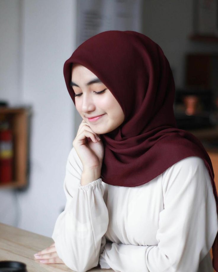 Detail Model Cantik Jilbab Nomer 12