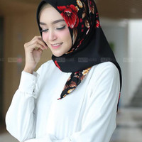 Detail Model Cantik Jilbab Nomer 47