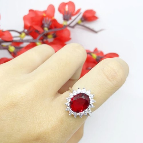 Detail Model Cincin Batu Wanita Elegan Nomer 12