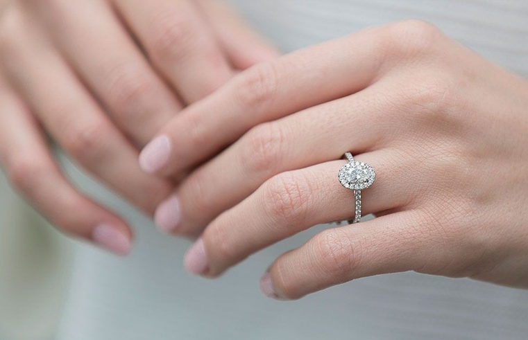 Detail Model Cincin Perak Wanita Nomer 22