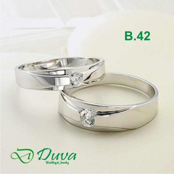 Detail Model Cincin Tunangan Couple Nomer 6