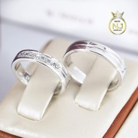 Detail Model Cincin Tunangan Emas Putih Nomer 50