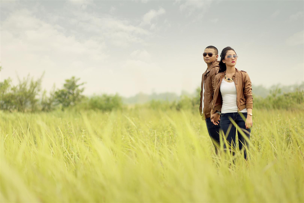 Detail Model Foto Prewedding Outdoor Nomer 40