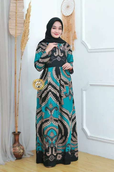 Detail Model Gamis Batik Pesta Terbaru Nomer 26