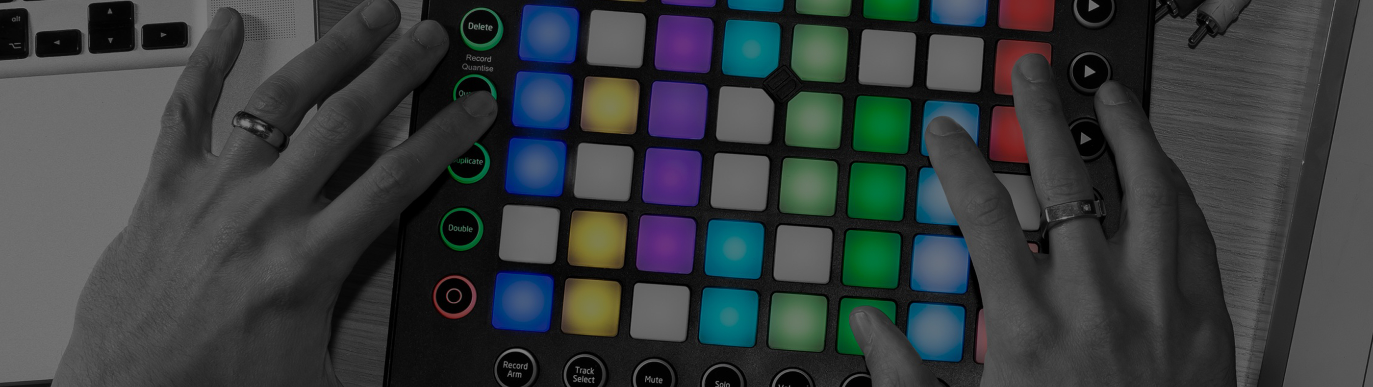 Detail Launchpad Wallpaper Nomer 39