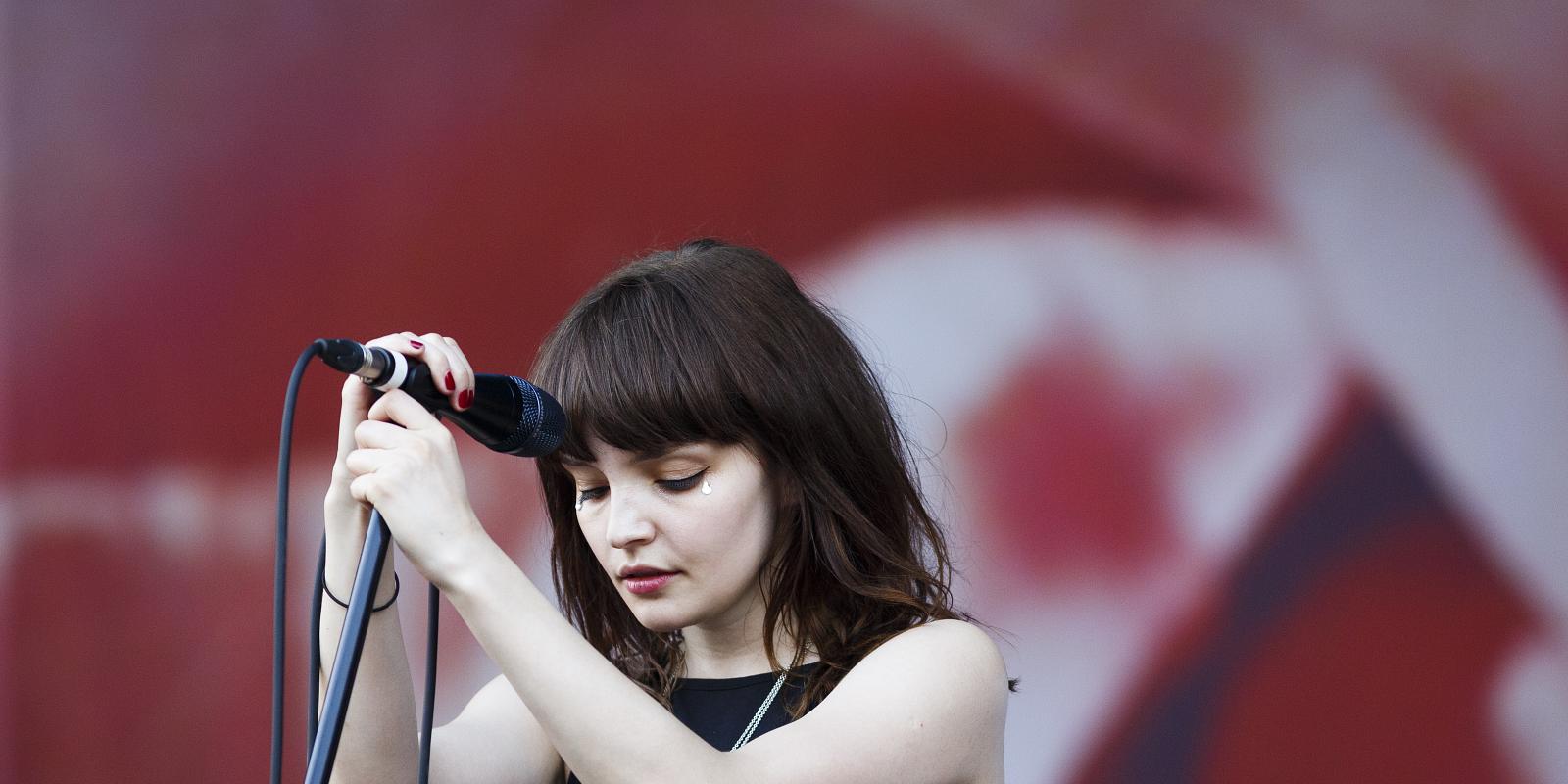 Detail Lauren Mayberry Wallpaper Nomer 7