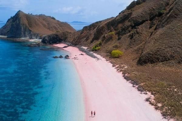 Detail Laut Dan Pantai Nomer 6