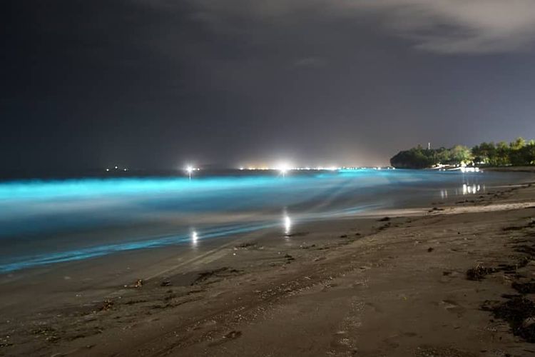 Laut Di Malam Hari - KibrisPDR