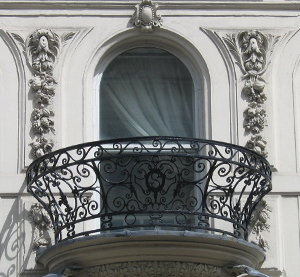 Detail Model Jendela Rumah Klasik Eropa Nomer 13