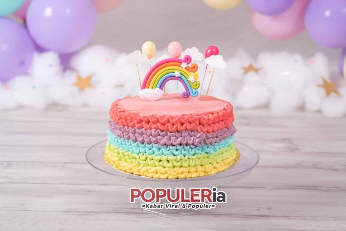 Detail Model Kue Ulang Tahun Anak Perempuan Simple Nomer 14