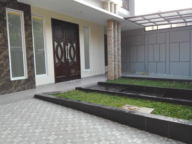 Detail Model Lantai Halaman Depan Rumah Nomer 53