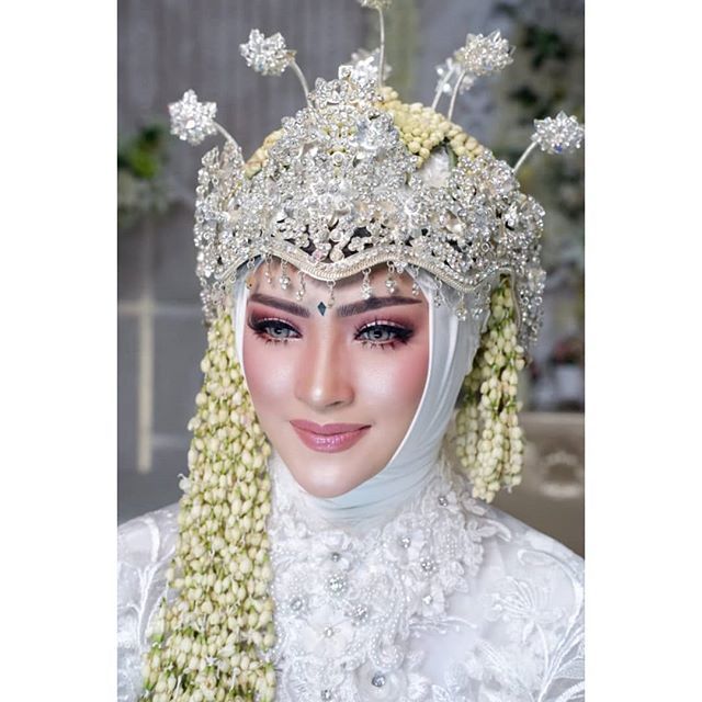 Detail Model Make Up Pengantin Nomer 4