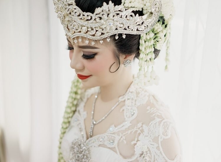 Detail Model Make Up Pengantin Nomer 10