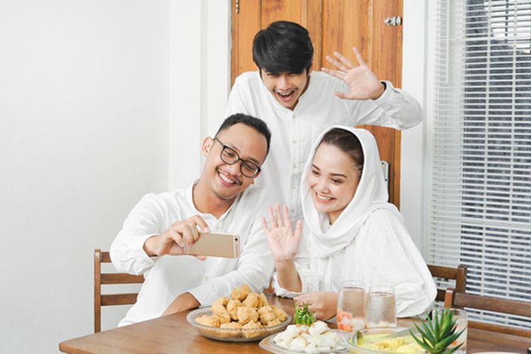 Lebaran Di Rumah - KibrisPDR