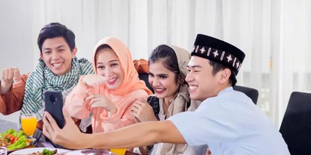 Detail Lebaran Di Rumah Nomer 20