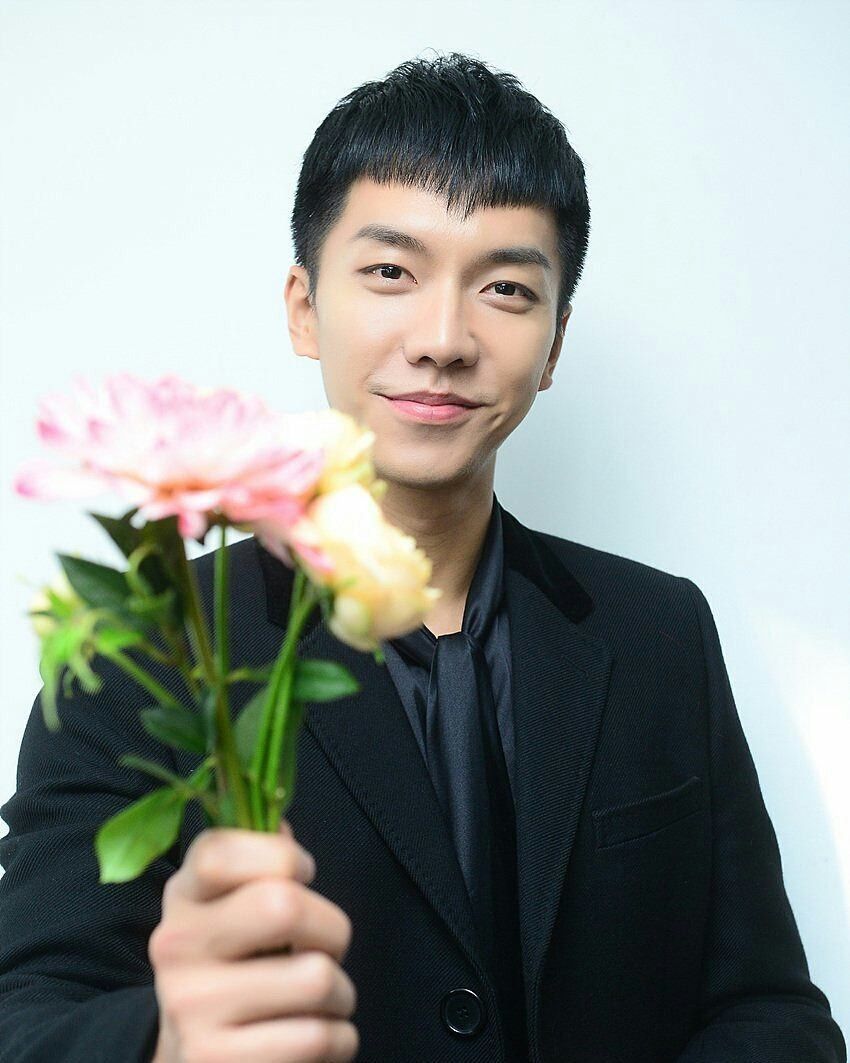 Detail Lee Seung Gi Wallpaper Nomer 18