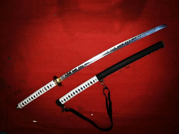 Detail Model Pedang Samurai Nomer 25