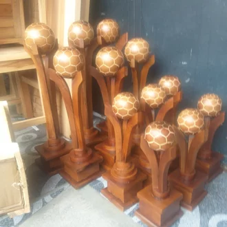 Detail Model Piala Dari Kayu Nomer 43