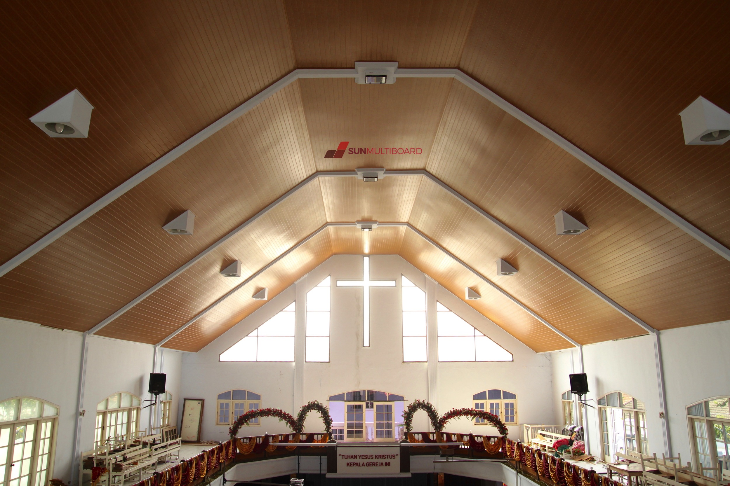 Model Plafon Gereja - KibrisPDR