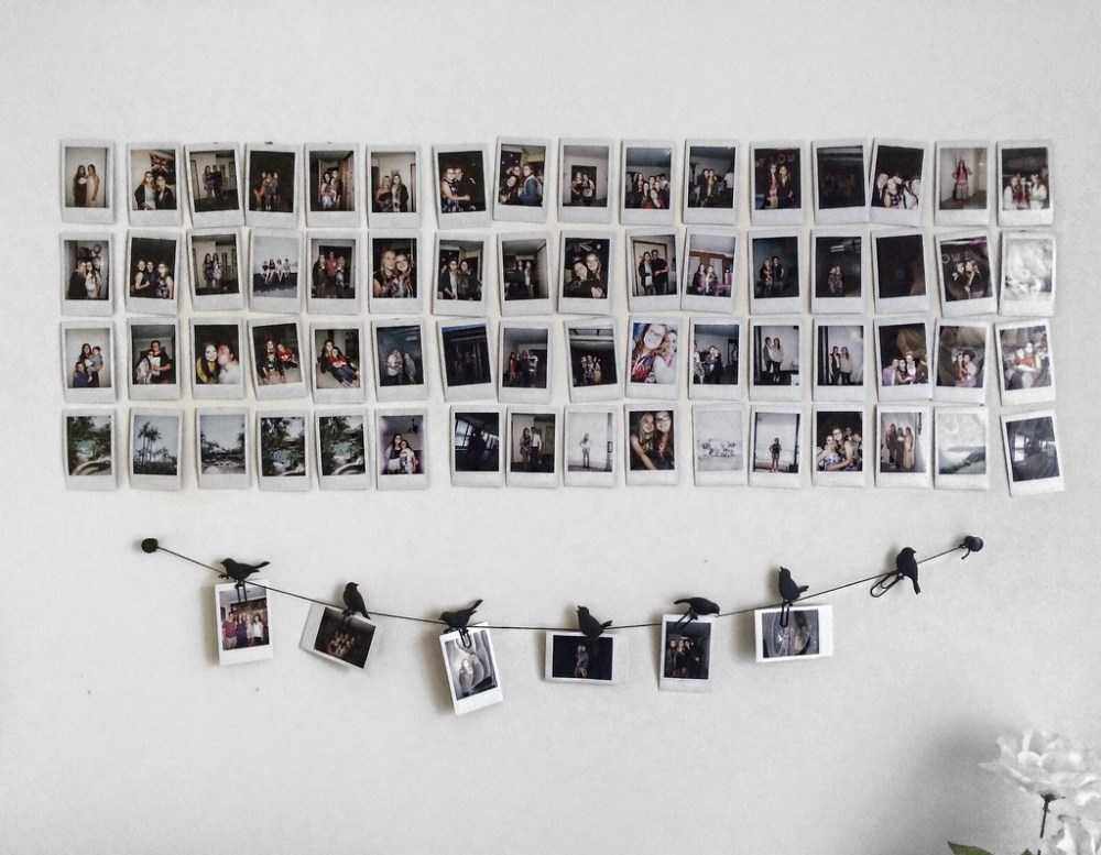 Detail Model Polaroid Di Dinding Nomer 13