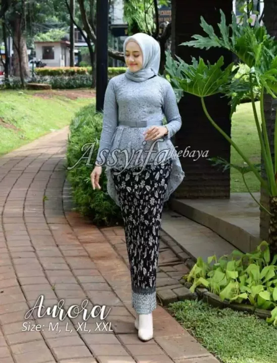 Detail Model Rok Wisuda Nomer 14