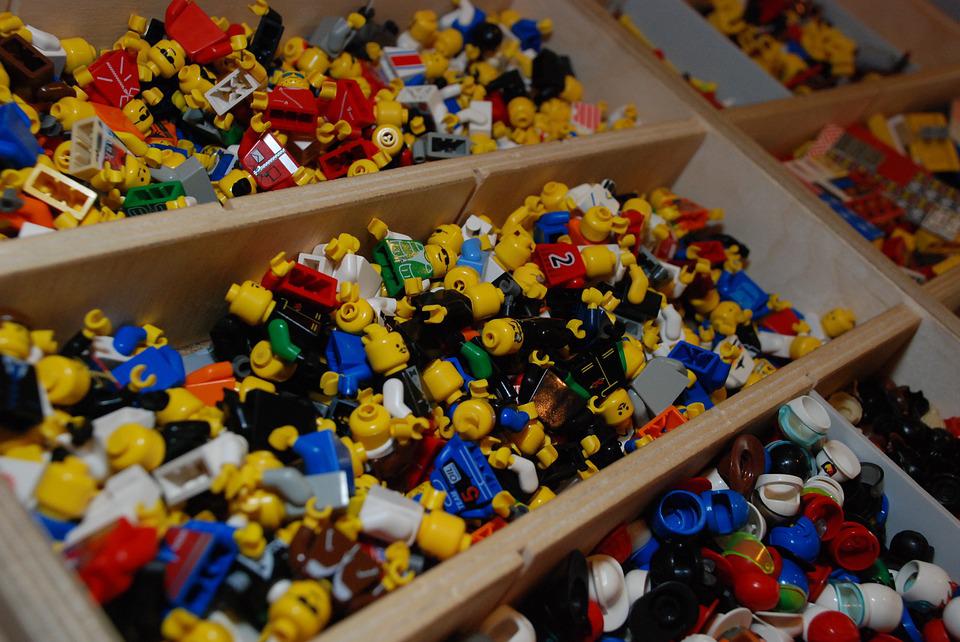 Detail Lego Yang Banyak Nomer 51