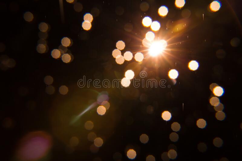 Detail Lens Flare Overlay Nomer 19