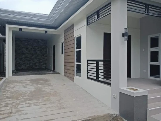 Detail Model Rumah Pintu Utama Disamping Nomer 16