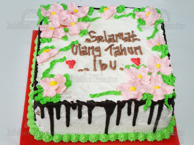 Detail Model Tart Ulang Tahun Nomer 57