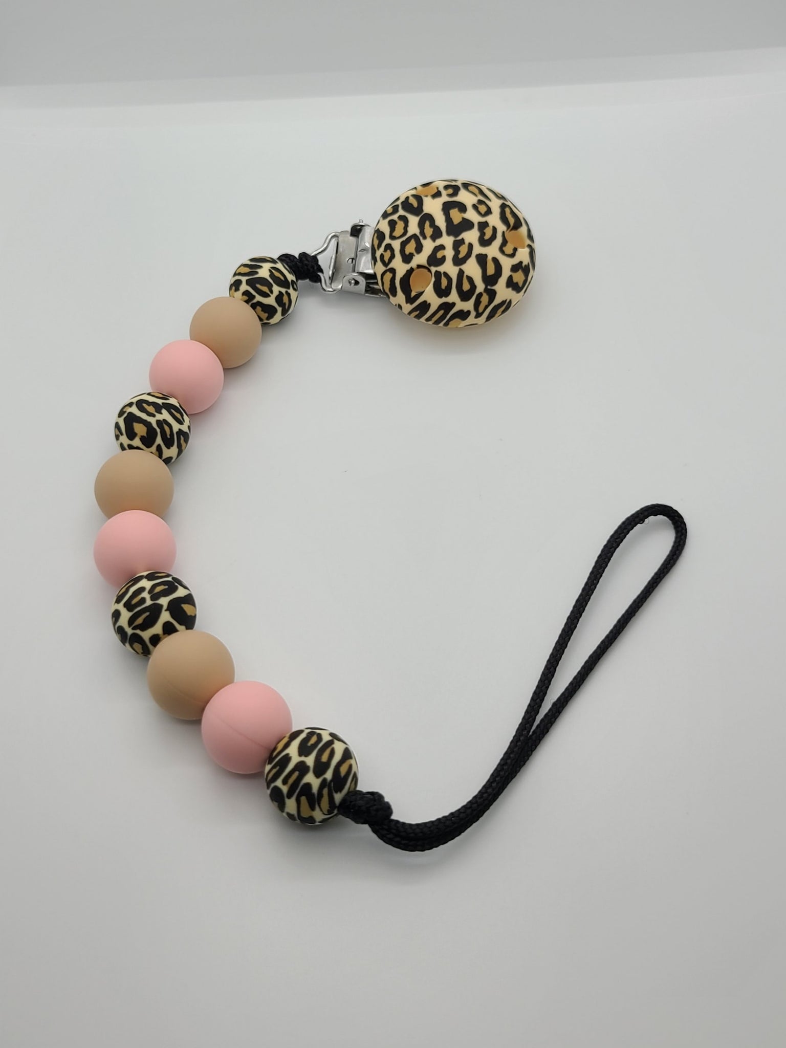 Detail Leopard Pacifier Clip Nomer 25