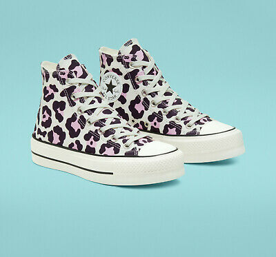 Detail Leopard Print Chucks Nomer 17