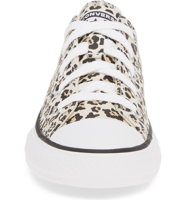 Detail Leopard Print Chucks Nomer 51