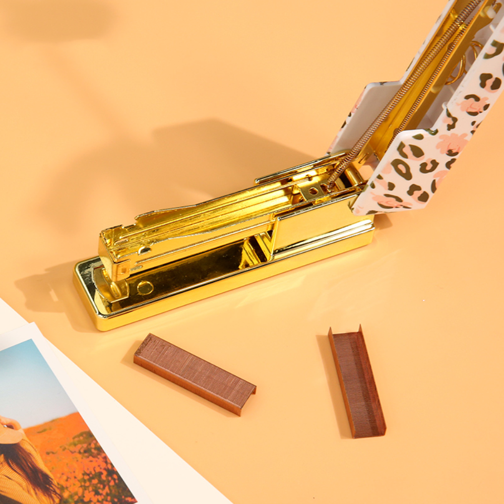 Detail Leopard Print Stapler Nomer 11