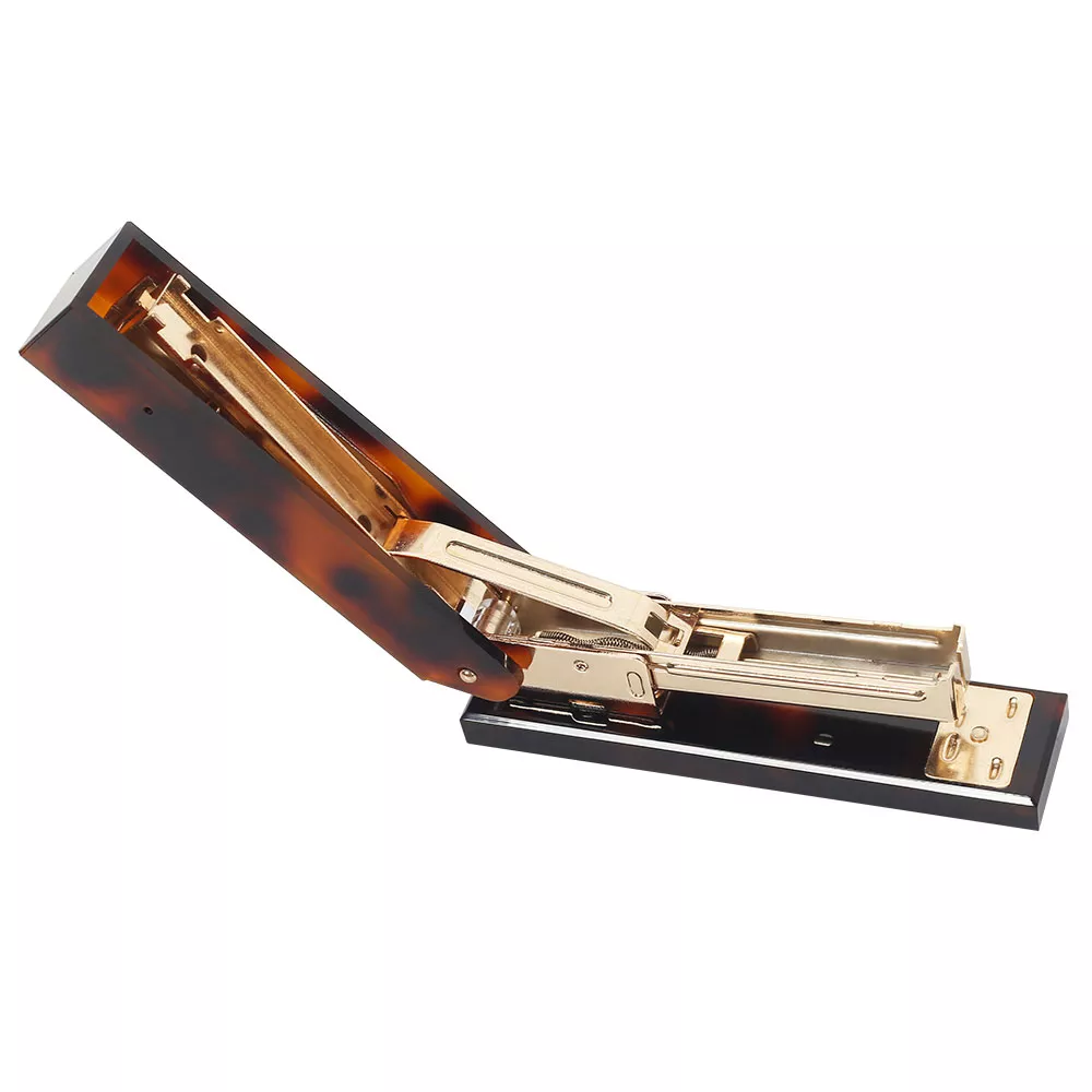 Detail Leopard Print Stapler Nomer 30