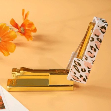 Detail Leopard Print Stapler Nomer 34