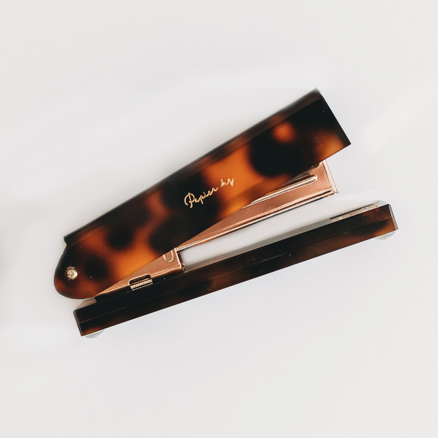 Detail Leopard Print Stapler Nomer 51