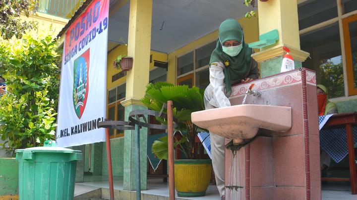 Detail Model Tempat Cuci Tangan Di Sekolah Nomer 8