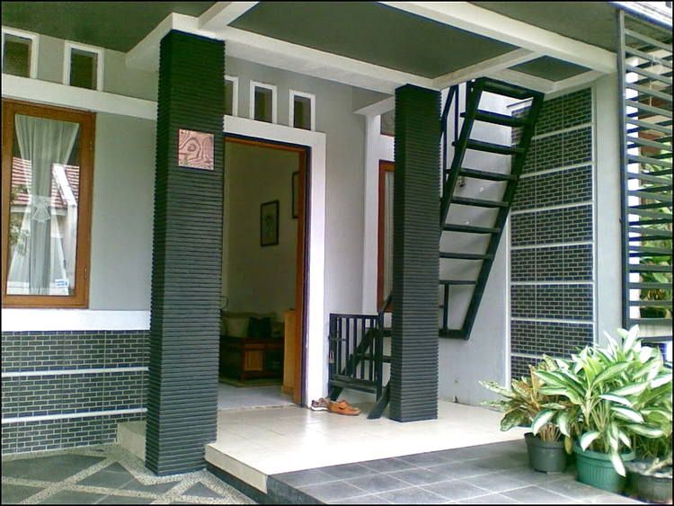 Detail Model Teras Rumah Tingkat Nomer 13