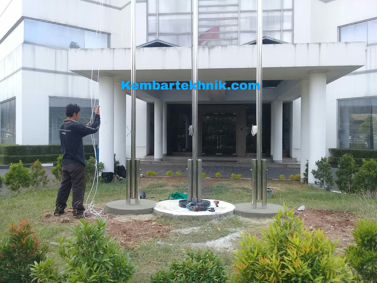 Detail Model Tiang Bendera Nomer 29