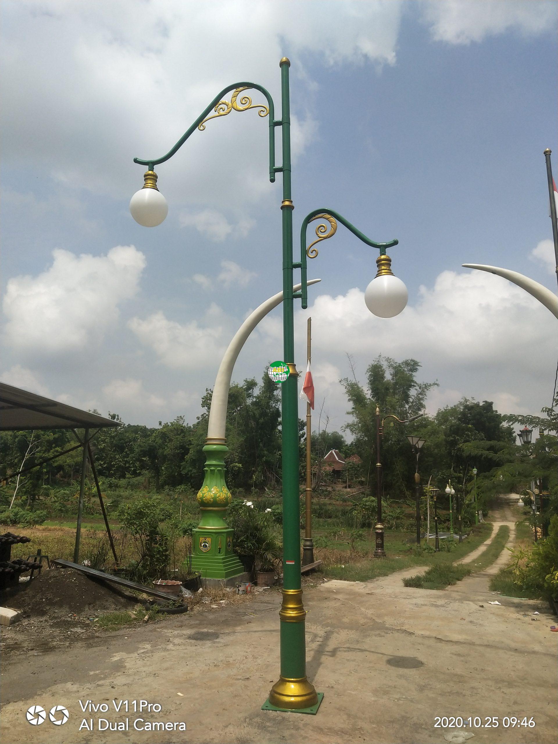 Detail Model Tiang Lampu Jalan Nomer 15