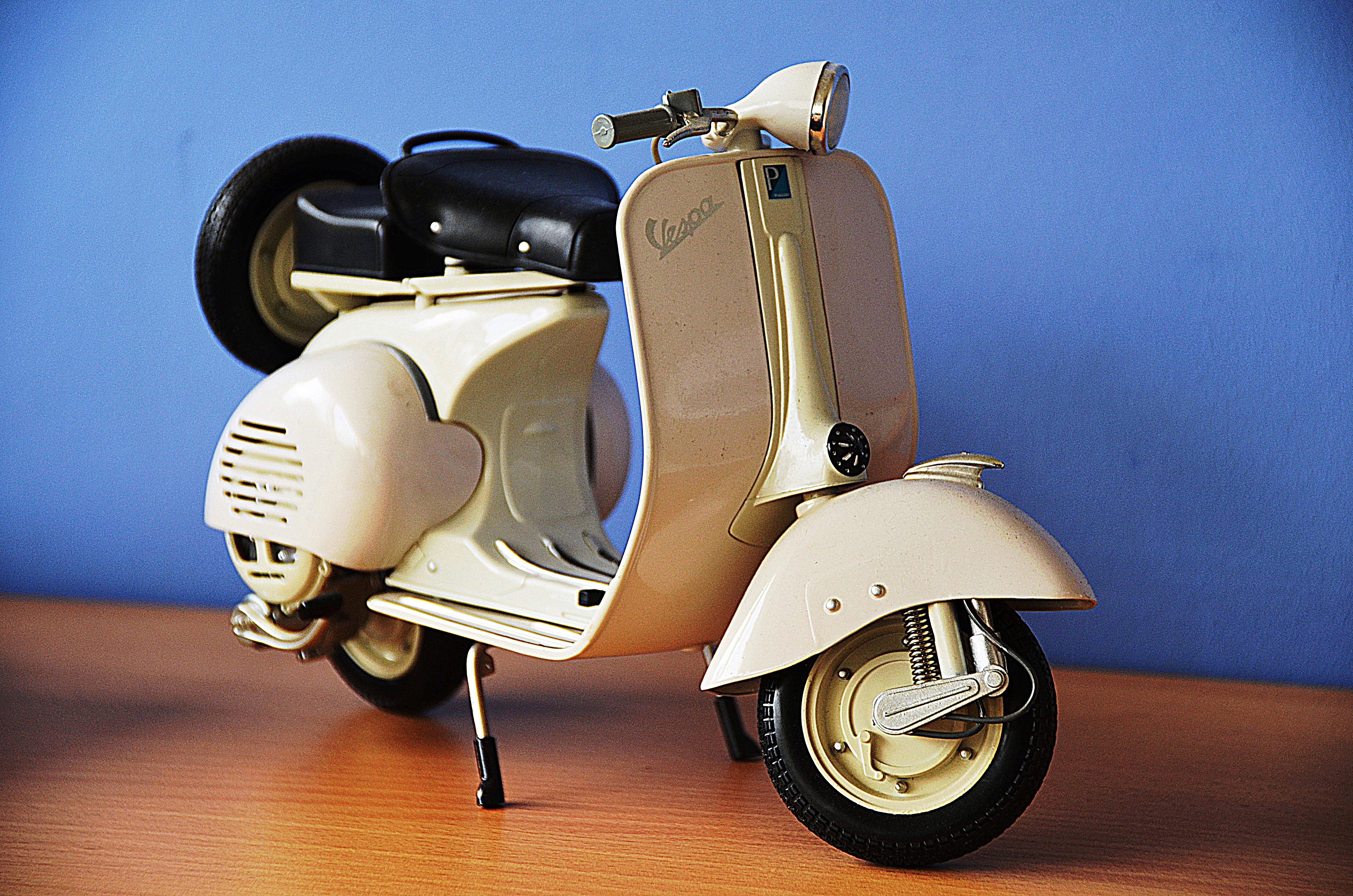 Detail Model Vespa Klasik Nomer 25