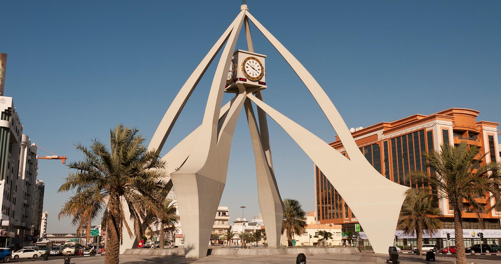 Detail Modern Clock Tower Design Nomer 33