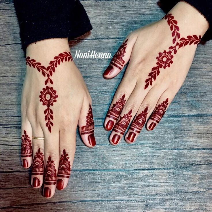 Detail Modern Henna Design Tangan Nomer 16