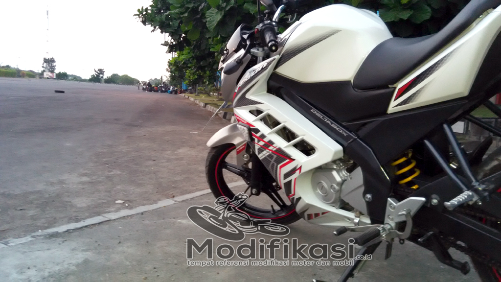 Detail Modif New Vixion Lightning Terbaru Nomer 43