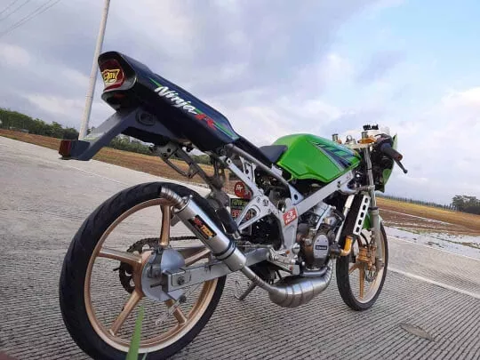 Detail Modif Ninja R Drag Nomer 49